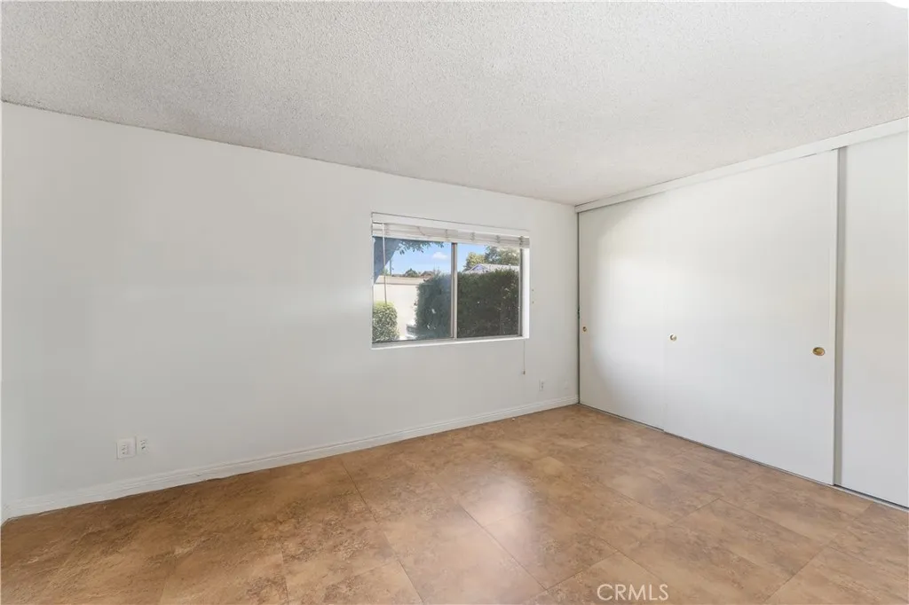 14802 Newport Avenue 18a, Tustin, California 92780 — photo 4