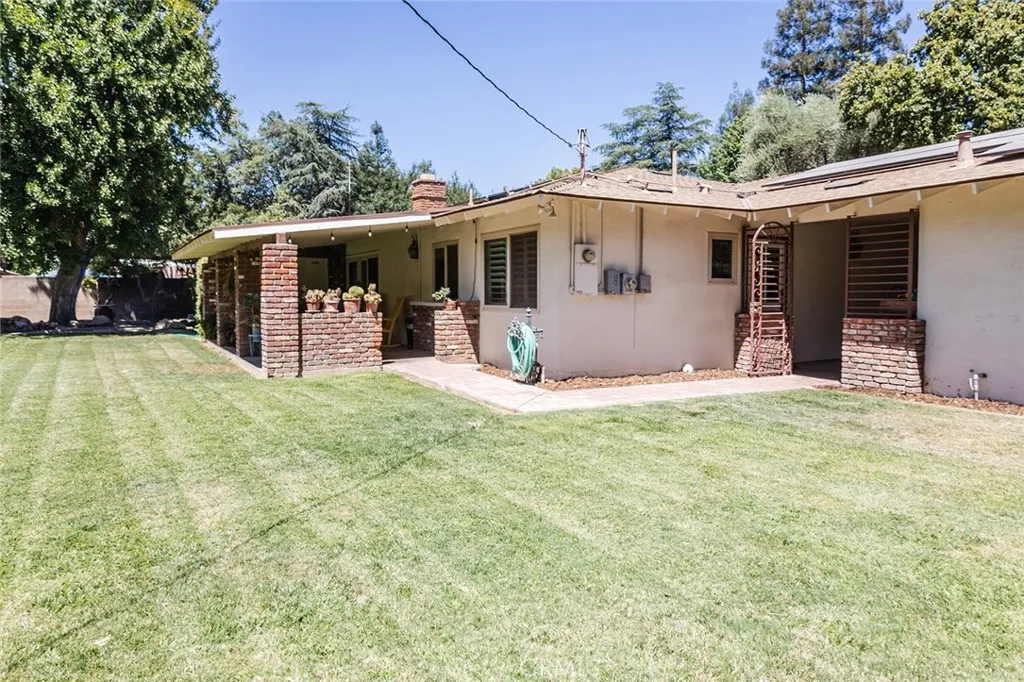 1647 W Wrenwood Avenue, Fresno, California 93711 home-pic-29