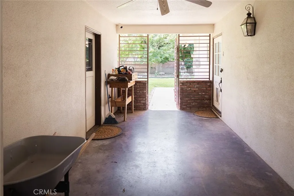 1647 W Wrenwood Avenue, Fresno, California 93711 home-pic-26