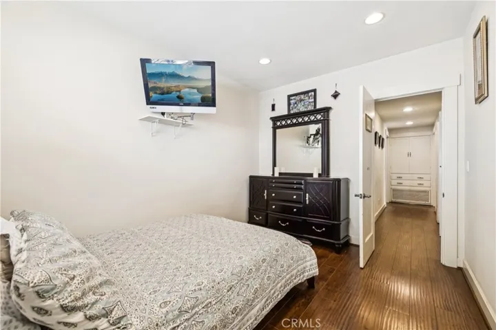 13621 Erwin Street, Van Nuys, California 91401
