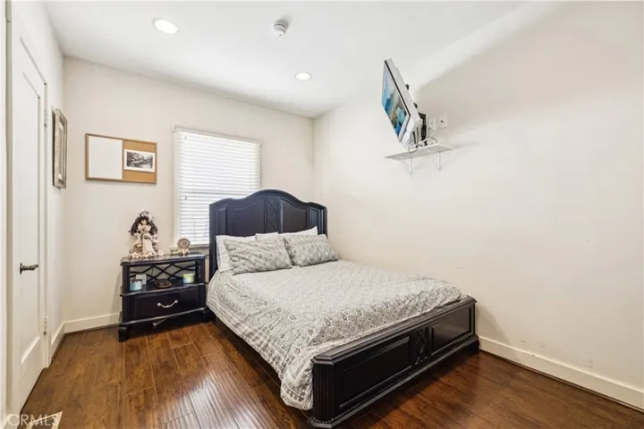 13621 Erwin Street, Van Nuys, California 91401