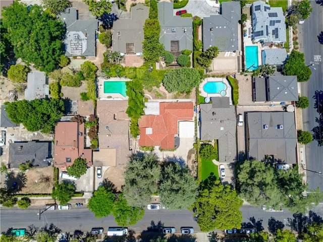 13621 Erwin Street, Van Nuys, California 91401