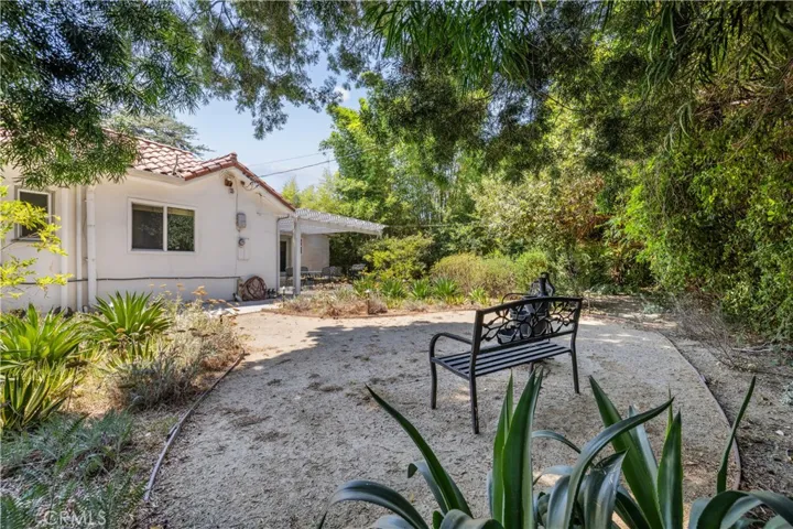 13621 Erwin Street, Van Nuys, California 91401