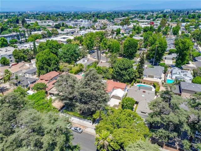 13621 Erwin Street, Van Nuys, California 91401