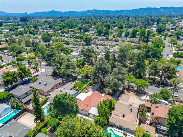 13621 Erwin Street, Van Nuys, California 91401