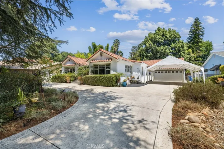 13621 Erwin Street, Van Nuys, California 91401
