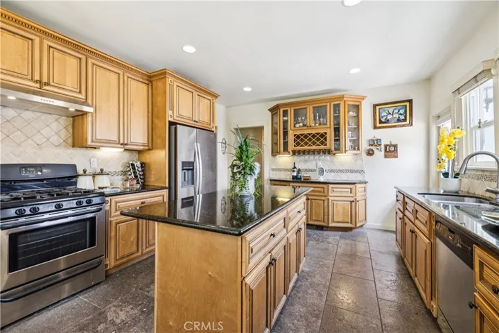 13621 Erwin Street, Van Nuys, California 91401