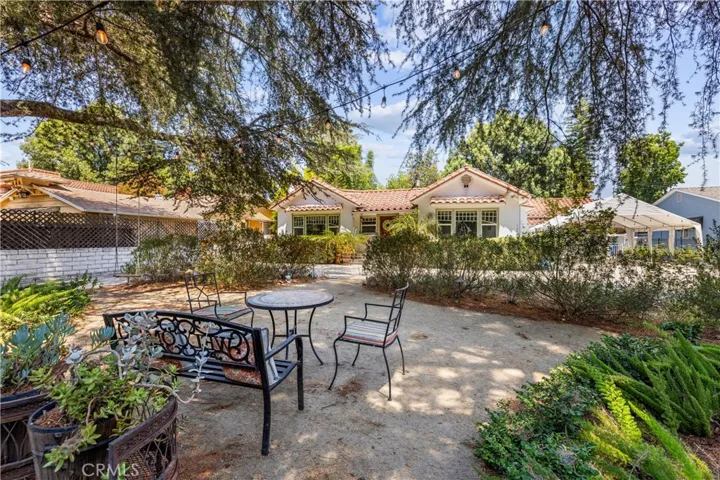 13621 Erwin Street, Van Nuys, California 91401