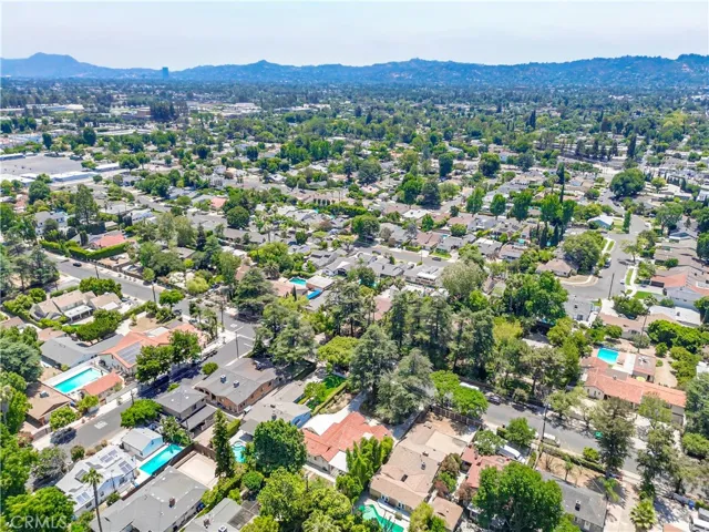 13621 Erwin Street, Van Nuys, California 91401