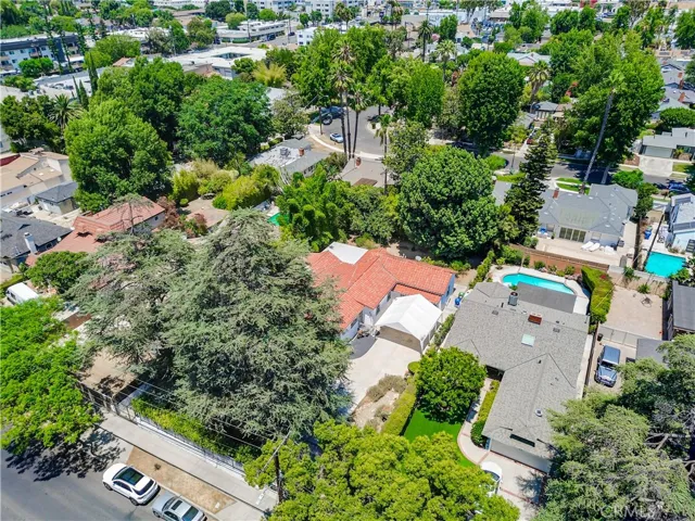 13621 Erwin Street, Van Nuys, California 91401