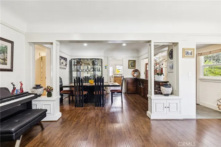 13621 Erwin Street, Van Nuys, California 91401