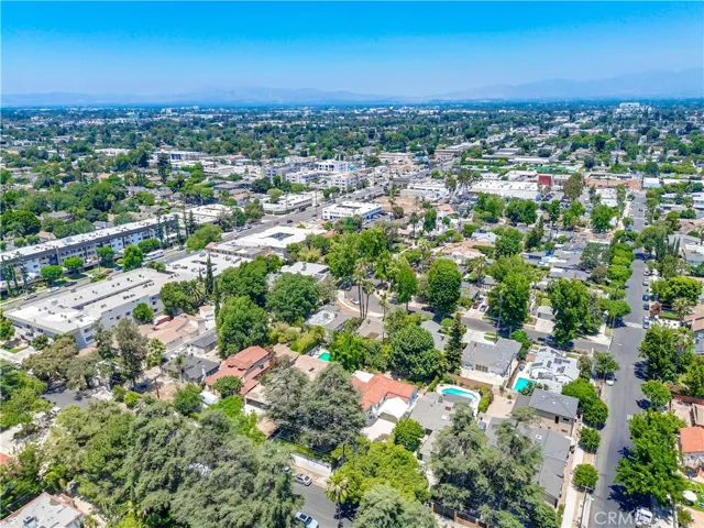 13621 Erwin Street, Van Nuys, California 91401