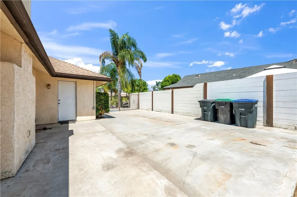 4455 Brighton Court, Hemet, California 92544 home-pic-30