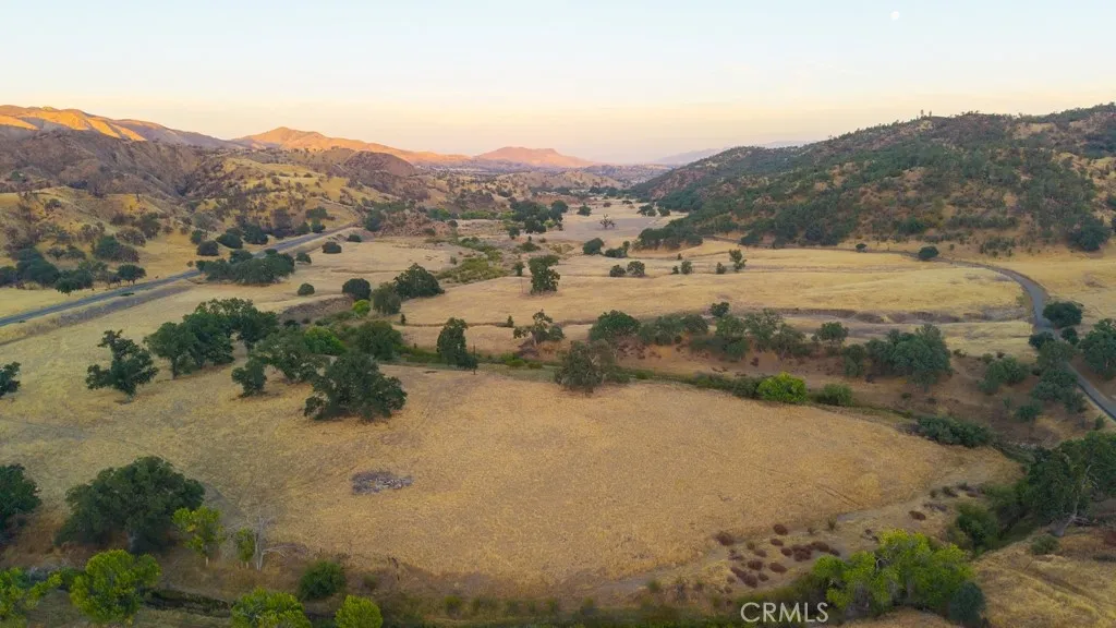 47069 Crump Lane, Coalinga, California 93210 home-pic-32