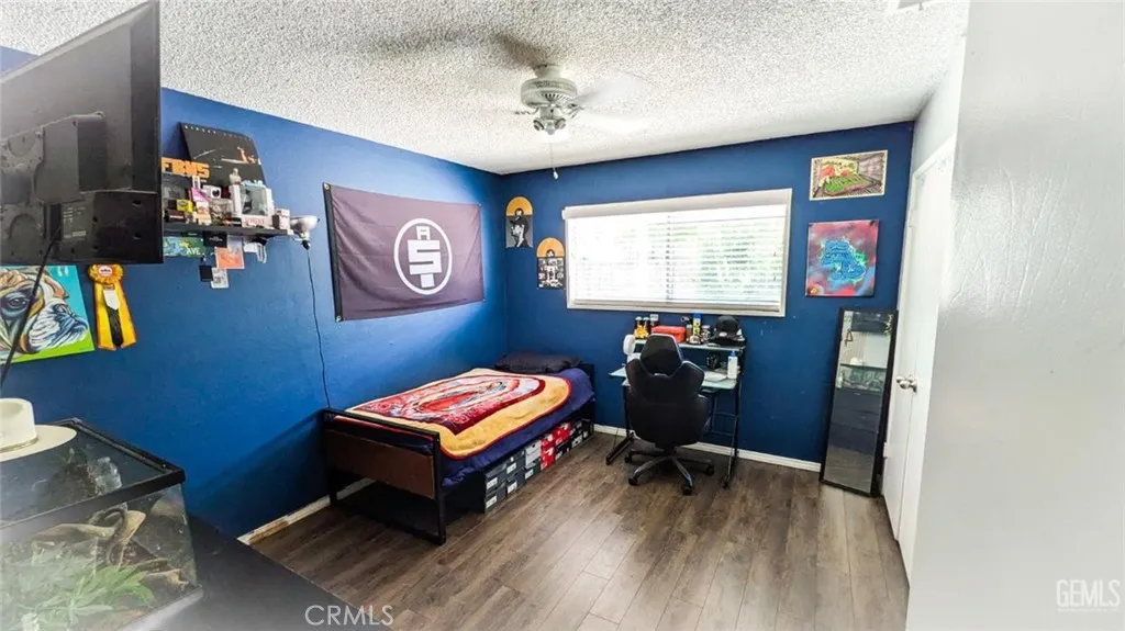 26327 Dartmouth Street, Hemet, California 92544 home-pic-15