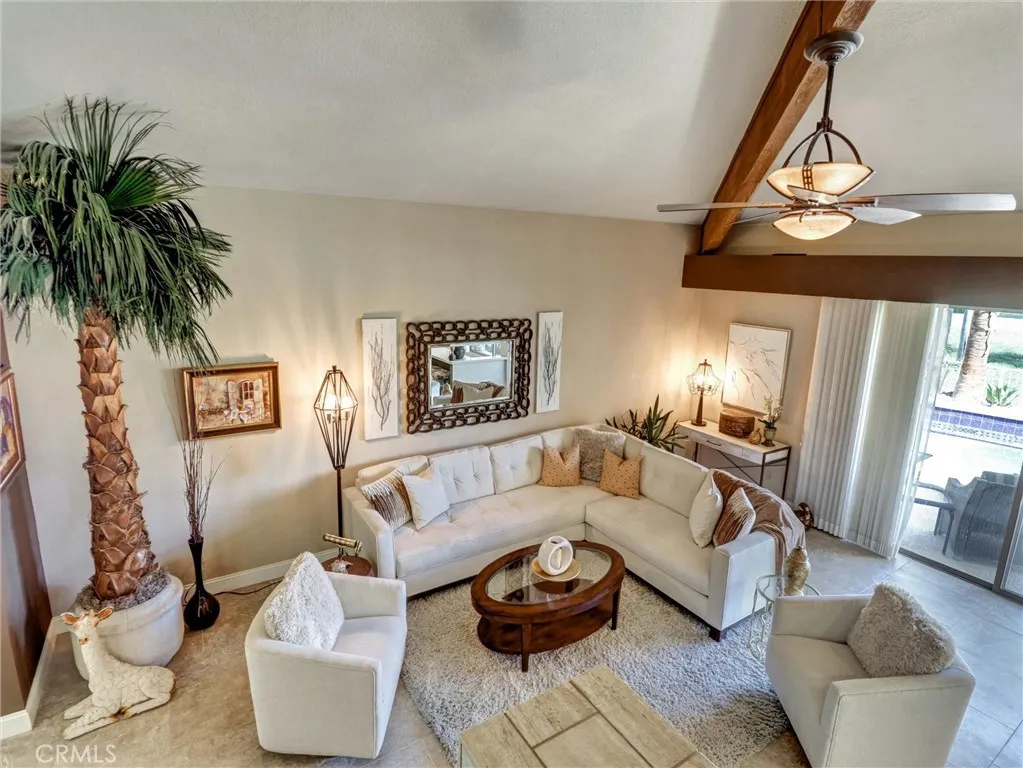 208 Kavenish Drive S, Rancho Mirage, California 92270 home-pic-7