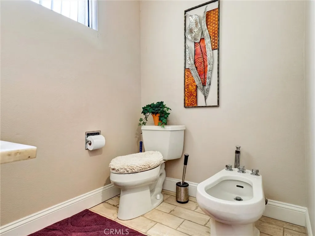 208 Kavenish Drive S, Rancho Mirage, California 92270 home-pic-41