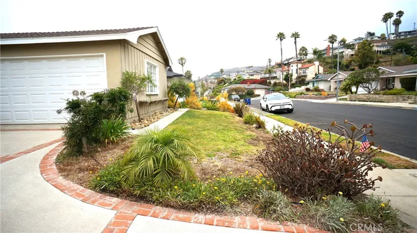 1925 Vallecito Drive, San Pedro, California 90732