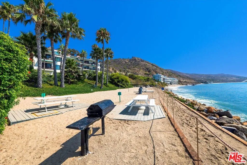 26668 Seagull Way D204, Malibu, California 90265, 1 Bedroom Bedrooms, ,1 BathroomBathrooms,Residential Lease,For Rent,Seagull,25575803