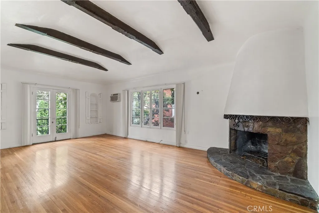 138 N Swall Drive, Beverly Hills, California 90211 home-pic-21