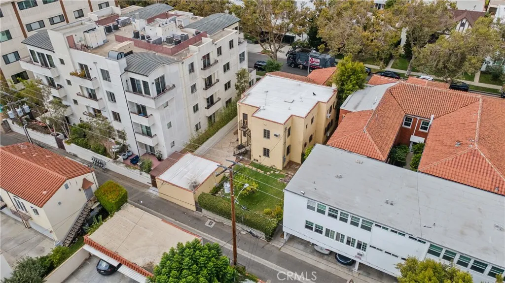 138 N Swall Drive, Beverly Hills, California 90211 home-pic-47