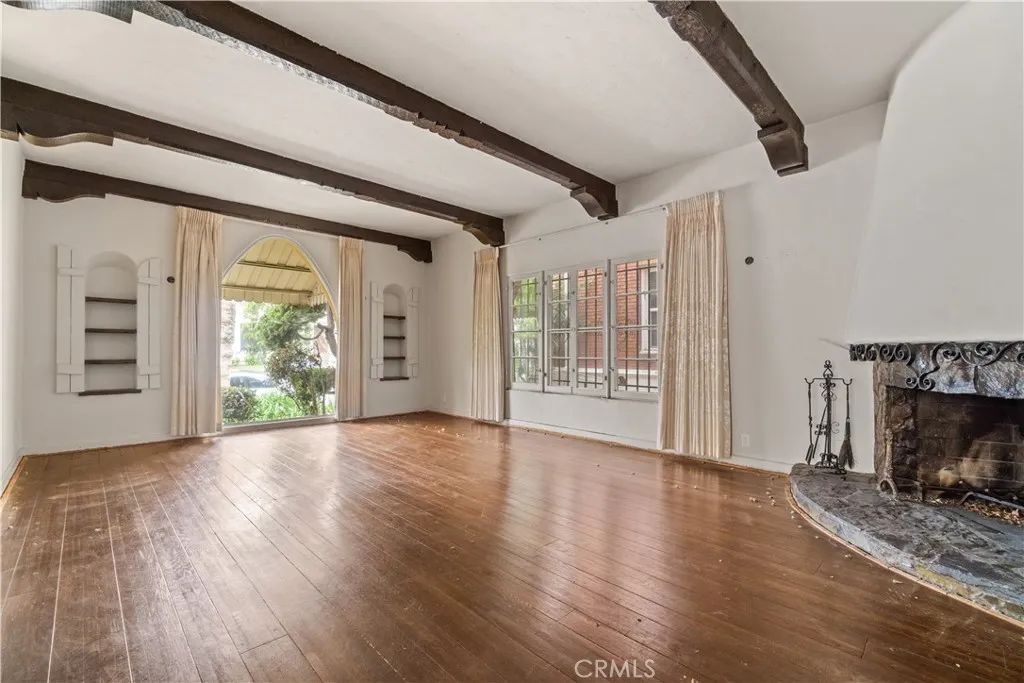 138 N Swall Drive, Beverly Hills, California 90211 home-pic-3