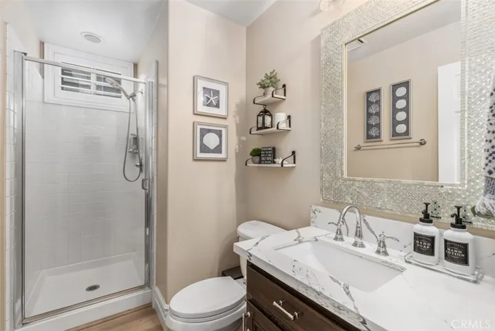 12 La Perla, Lake Forest, California 92610