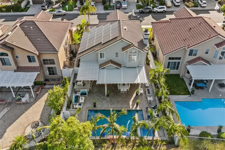 12 La Perla, Lake Forest, California 92610