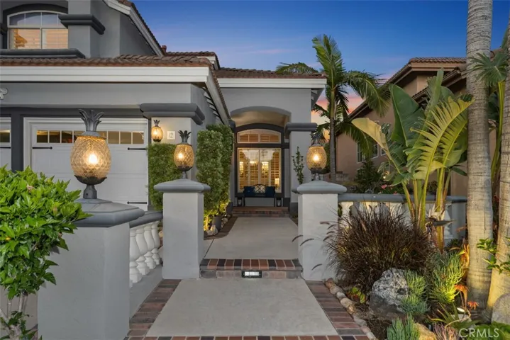 12 La Perla, Lake Forest, California 92610
