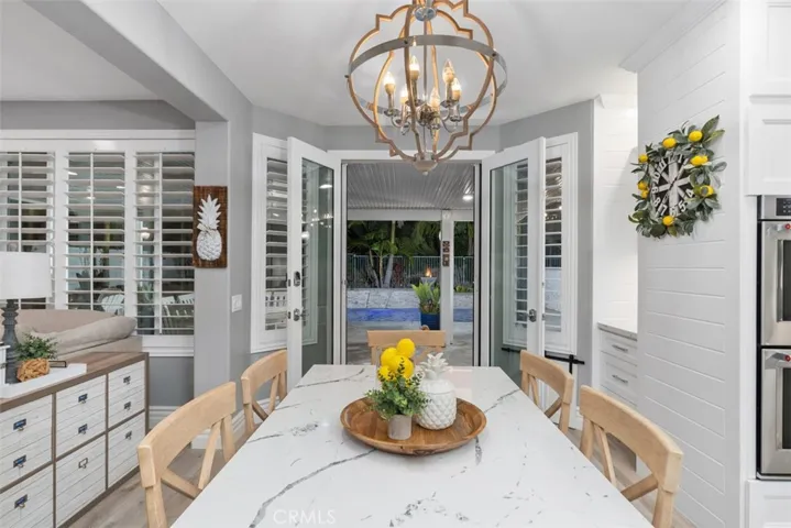 12 La Perla, Lake Forest, California 92610