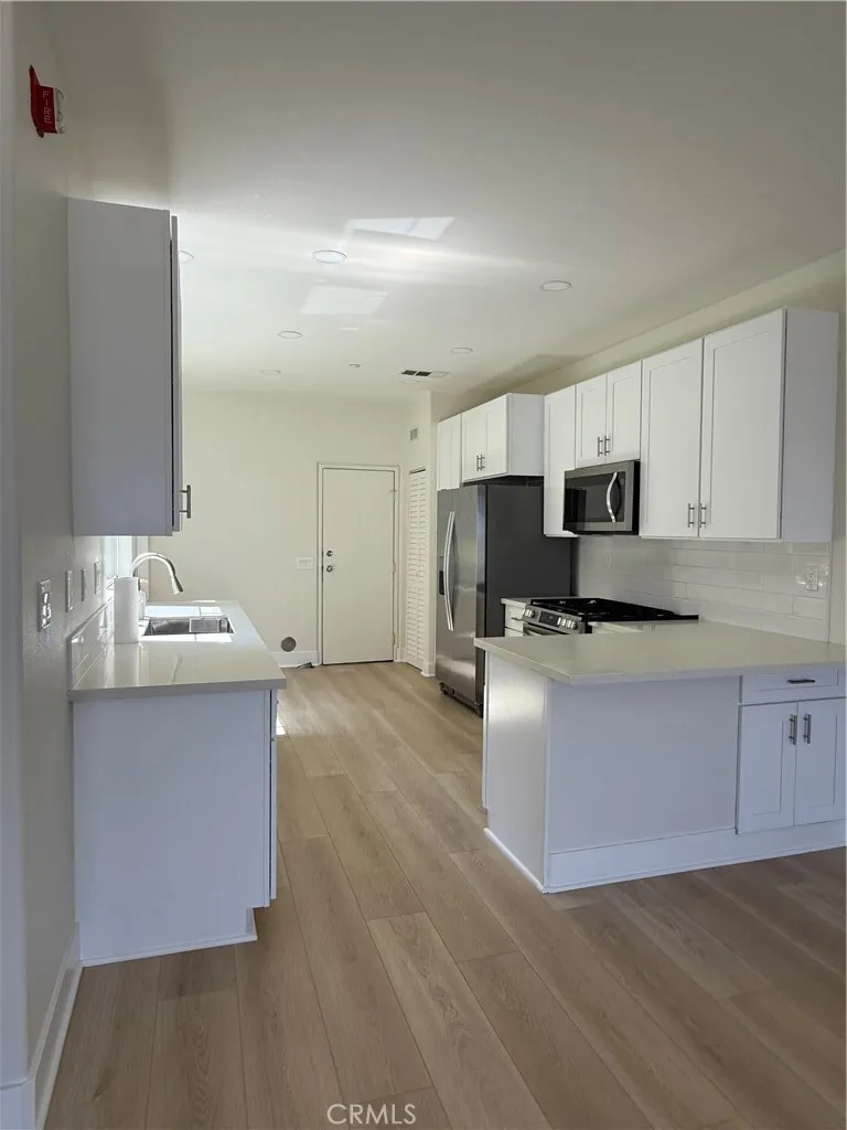 38 Sobrante, Aliso Viejo, California 92656, 2 Bedrooms Bedrooms, ,3 BathroomsBathrooms,Residential Lease,For Rent,Sobrante,OC25181211