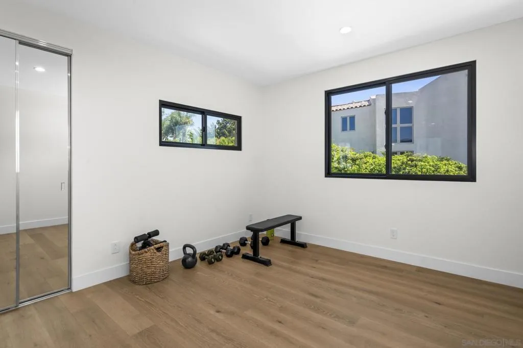 5108 Gordon Ln, San Diego, California 92109 home-pic-22