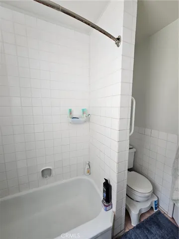5573 E E Bonnie Brae Street E, Montclair, California 91763