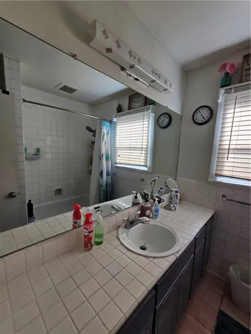 5573 E E Bonnie Brae Street E, Montclair, California 91763