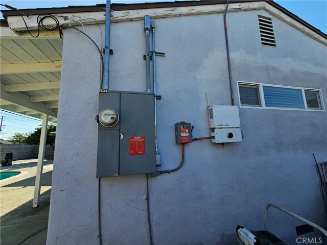 5573 E E Bonnie Brae Street E, Montclair, California 91763