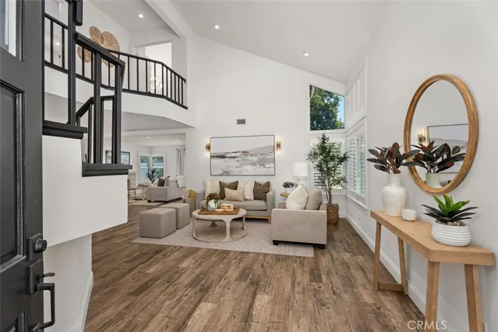 28762 Vista Aliso Road, Lake Forest, California 92679