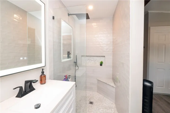 934 Hallwood Avenue, Pomona, California 91767