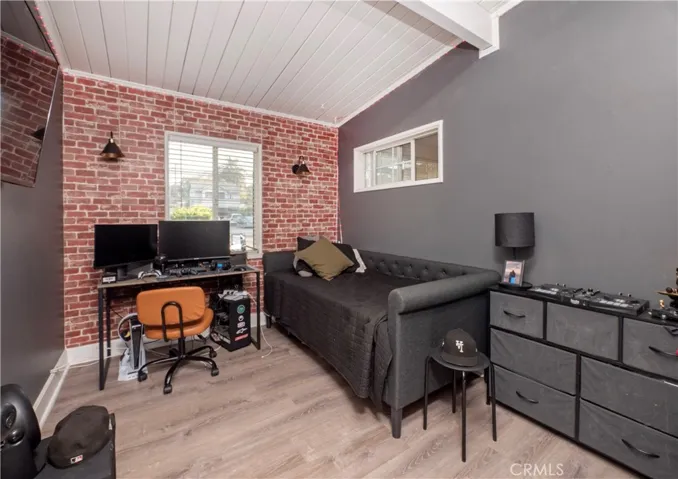 934 Hallwood Avenue, Pomona, California 91767