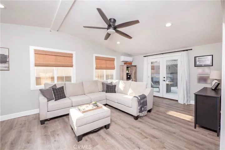 934 Hallwood Avenue, Pomona, California 91767