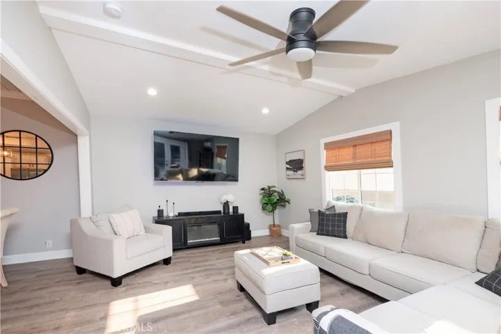 934 Hallwood Avenue, Pomona, California 91767