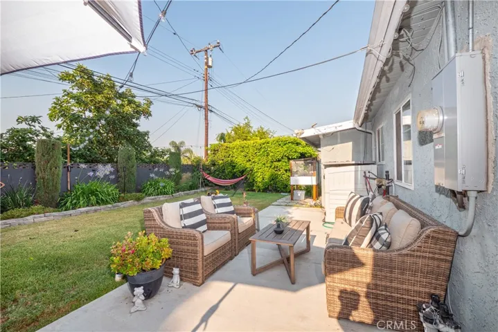 934 Hallwood Avenue, Pomona, California 91767