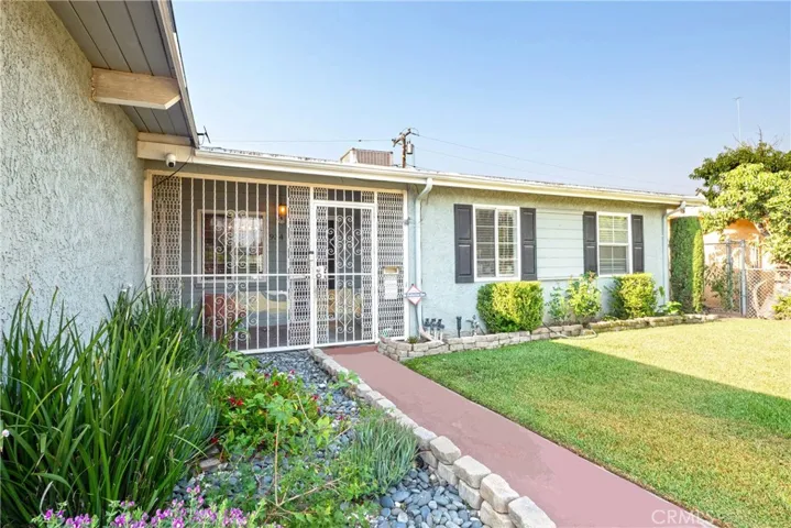 934 Hallwood Avenue, Pomona, California 91767
