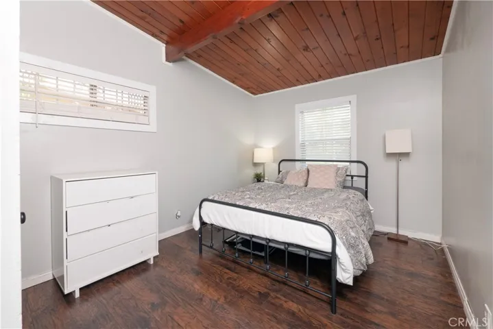 934 Hallwood Avenue, Pomona, California 91767