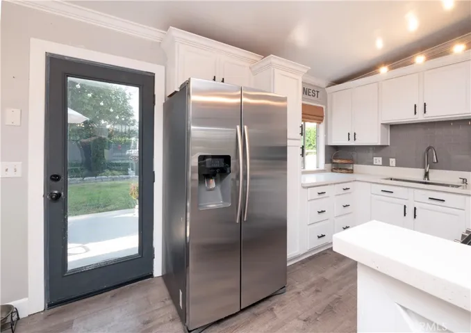 934 Hallwood Avenue, Pomona, California 91767
