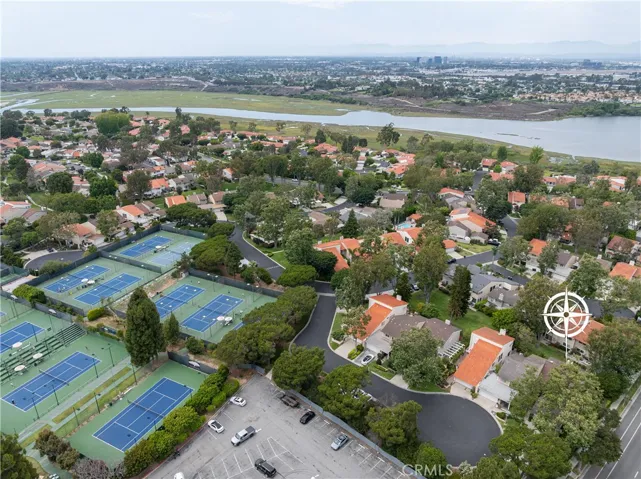 520 Laver Way, Newport Beach, California 92660