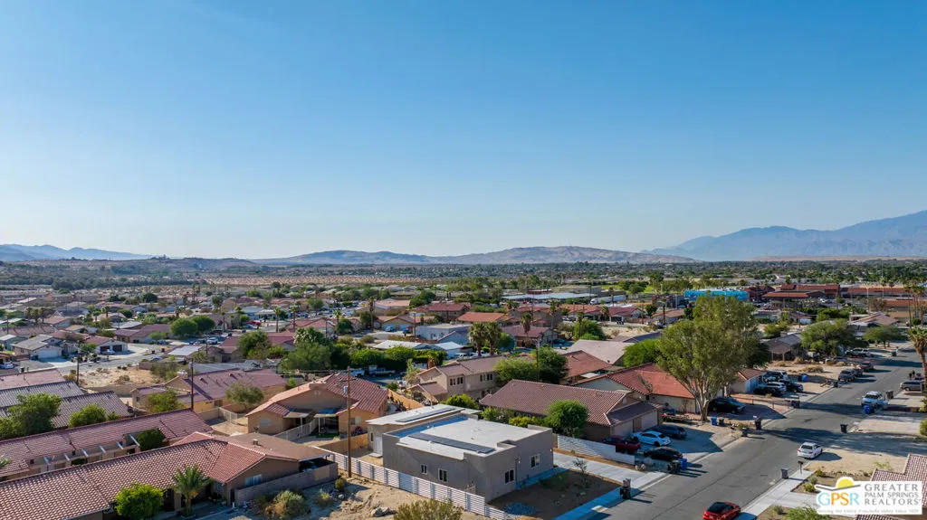 13704 Sarita Drive, Desert Hot Springs, California 92240 home-pic-45
