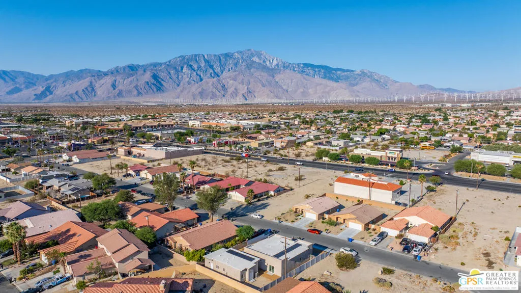 13704 Sarita Drive, Desert Hot Springs, California 92240 home-pic-42
