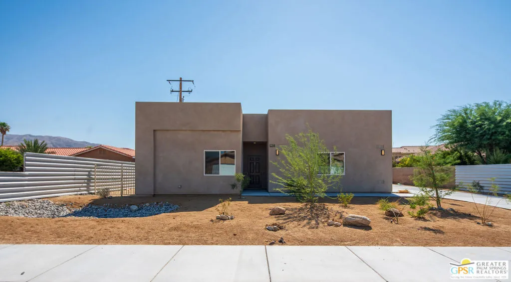 13704 Sarita Drive, Desert Hot Springs, California 92240 home-pic-56