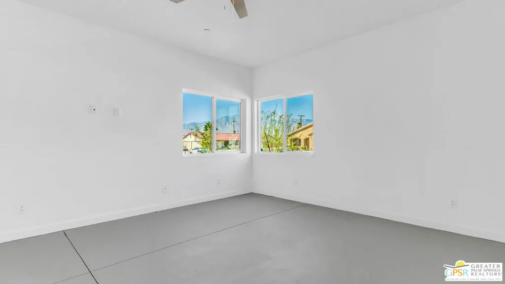 13704 Sarita Drive, Desert Hot Springs, California 92240 home-pic-9
