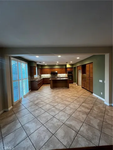 7090 Cottage Grove Drive, Eastvale, California 92880